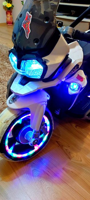 Детски акумулаторен мотор