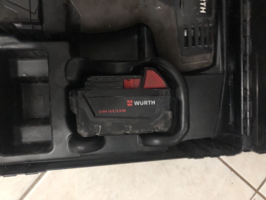 Pistol impact desfacut roti Wurth la set cu 2 acumulatori
