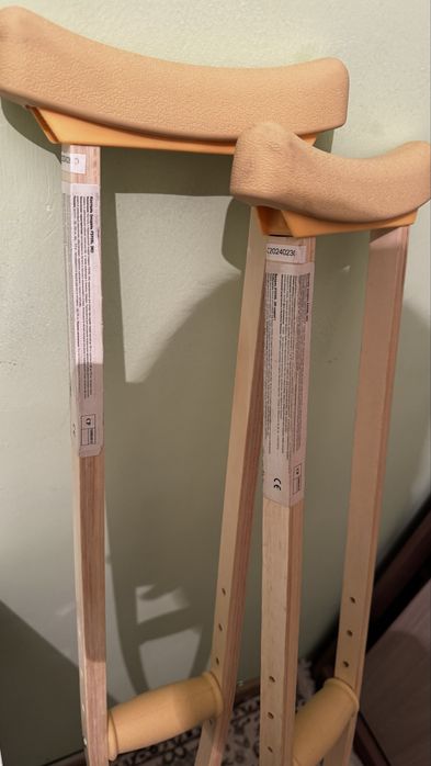 Костыли новый почти аз колдынылған