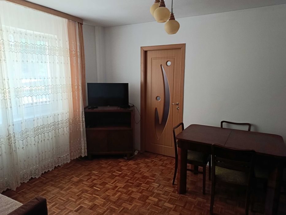 De inchiriat Apartament cu 2 camere