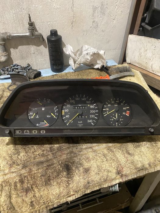 Барче жабка в126 w126 стойка телефон километраж