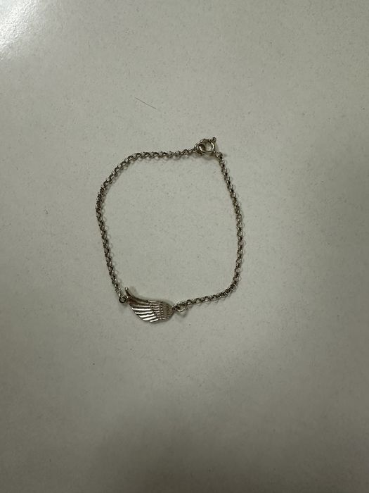 Сребърна гривна с ангелско крило