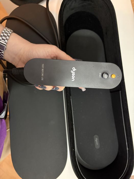 Dyson Airstrait 3 folosiri