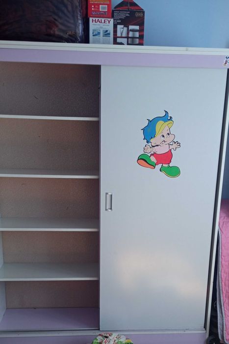 Detski shkaf va kravat 1mln 500ming