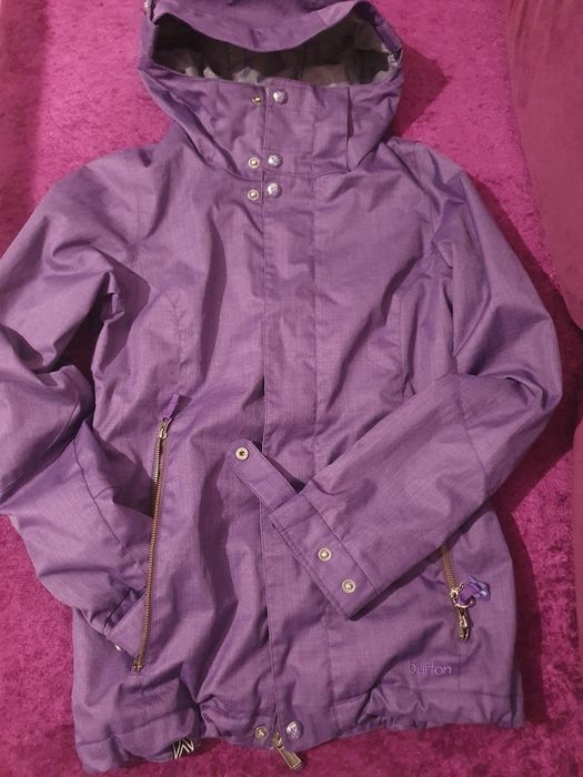 Яке Olivia Burton