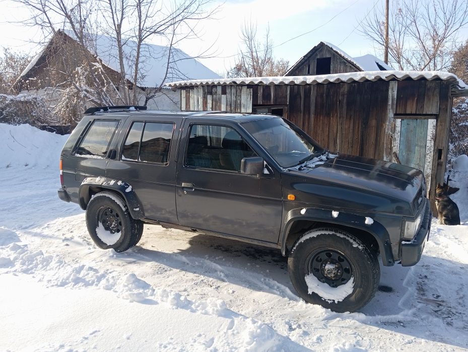 Ниссан Террано 1