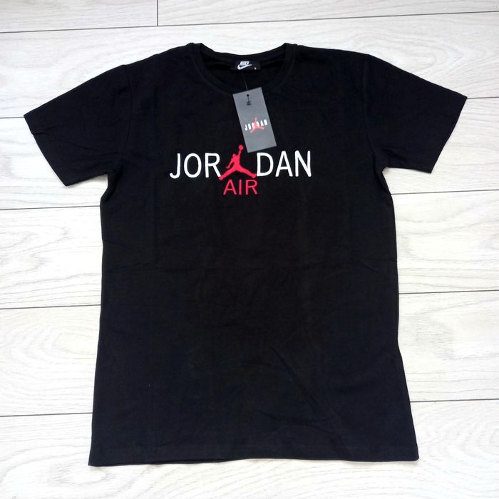Tricouri bărbați Nike,Guess,Jordan,Adidas