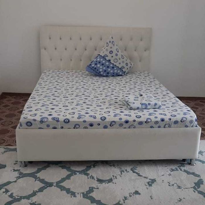 Сдам посуточно 3к кв ЖК Арай