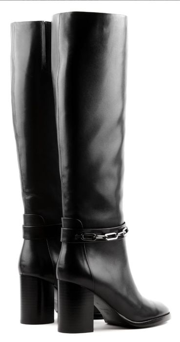 Продам Женские сапоги зимние