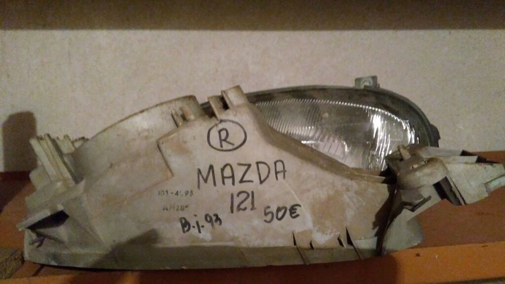Фарове за Mazda 121