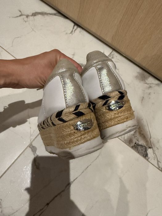 Кецове - еспадрил на Guess