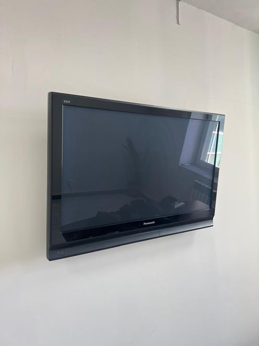 Продам телевизор. PANASONIC