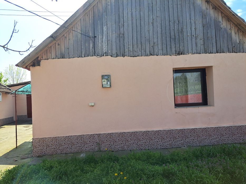 Casa de vanzare în satul Folea