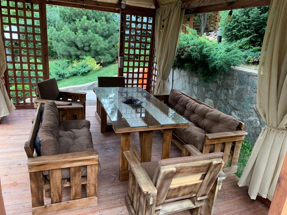 Мебель из поддонов и паллет. Кафе,летних площадок,бань,саун,дваров ...