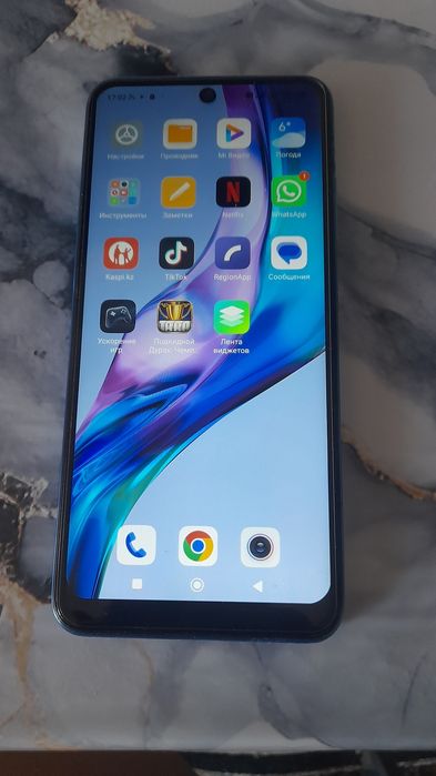 Подам телефон Redmi