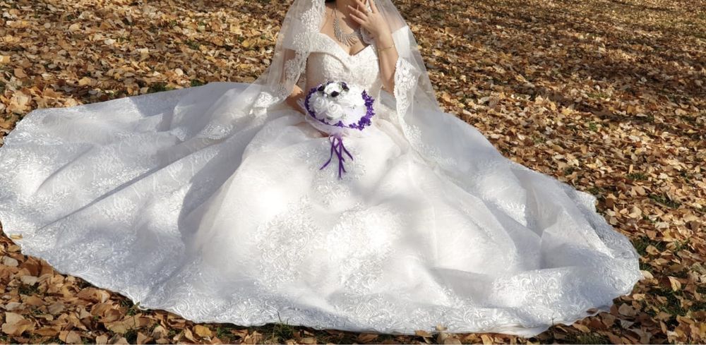 Свадебное платье