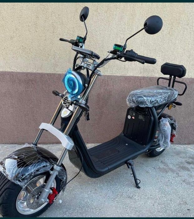 Scuter electric/Scooter Harley pentru adulti
