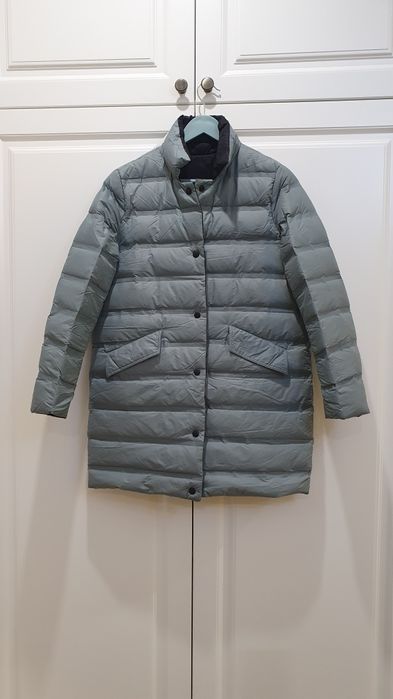 Продам пуховик люксового бренда