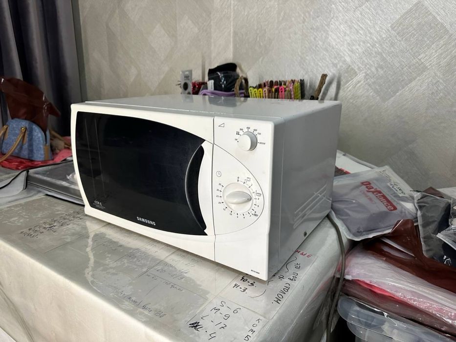 Микроволновка Samsung