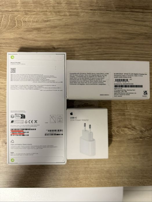 Iphone 17 pro max 512GB Blue + AirPods Pro + зарядно