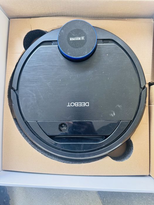 Прахосмукачка робот Ecovacs Deebot Ozmo 930