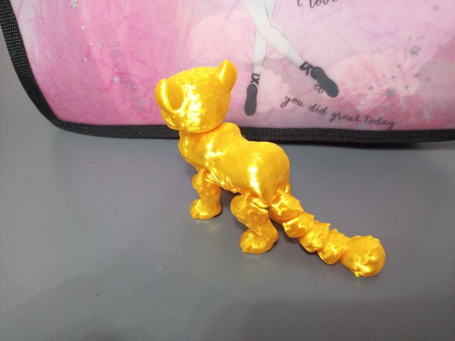 Продаю Золотово барса 3D игрушка