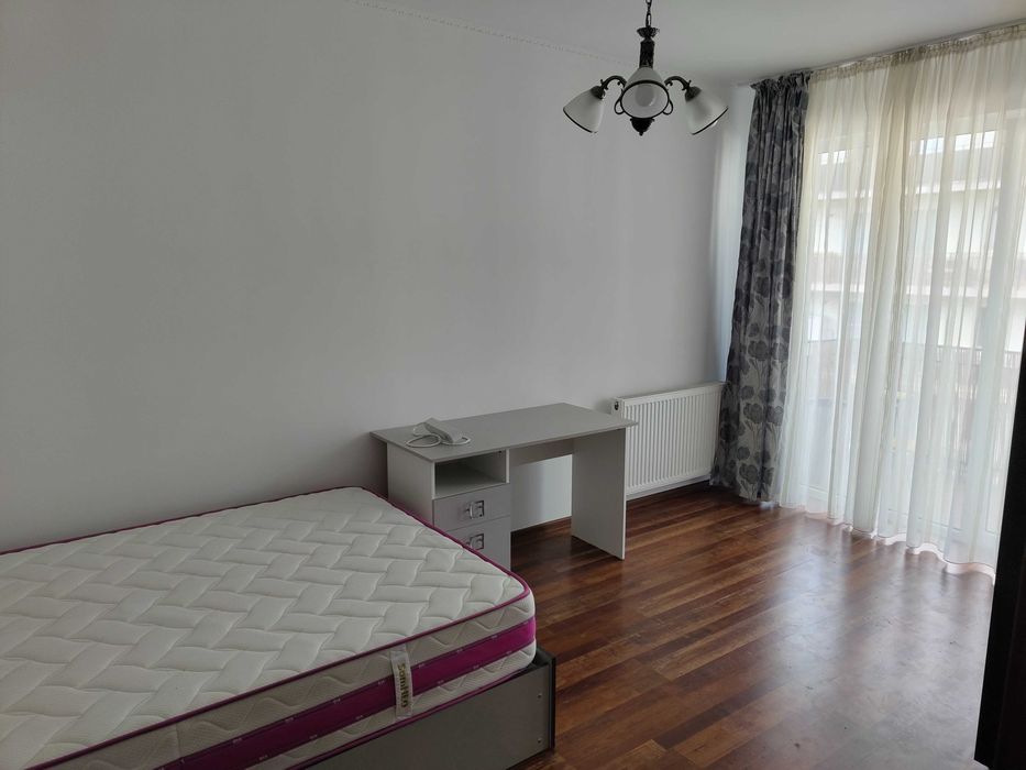 Inchiriez apartament/2 dormitoare, living+bucatarie, 1 baie, 2 balcoane/str. Garbaului/parcare subterana/zona linistita