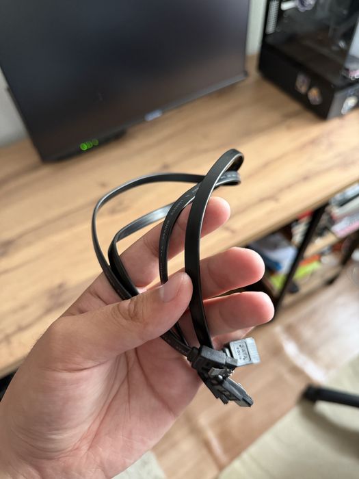 Sata кабели 2 штуки