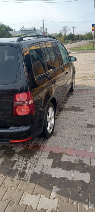 VOLKSWAGEN Touran 2009 — imagine 5