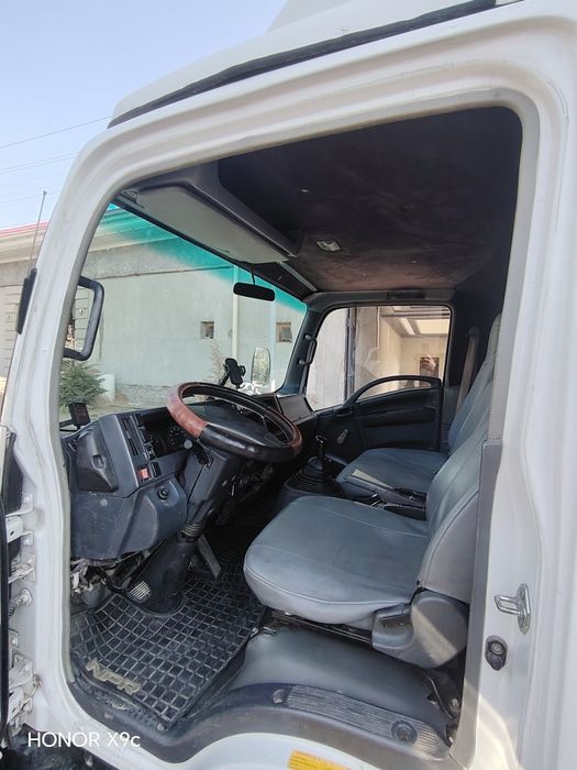 Исузу  2011 йил.