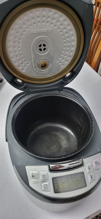 Мультиварка редмонд