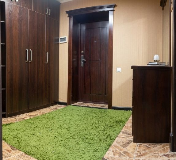 Продается квартира,Буюк Ипак йули, 36.6. дом кирпич, 3 к, 5 эт. 103500