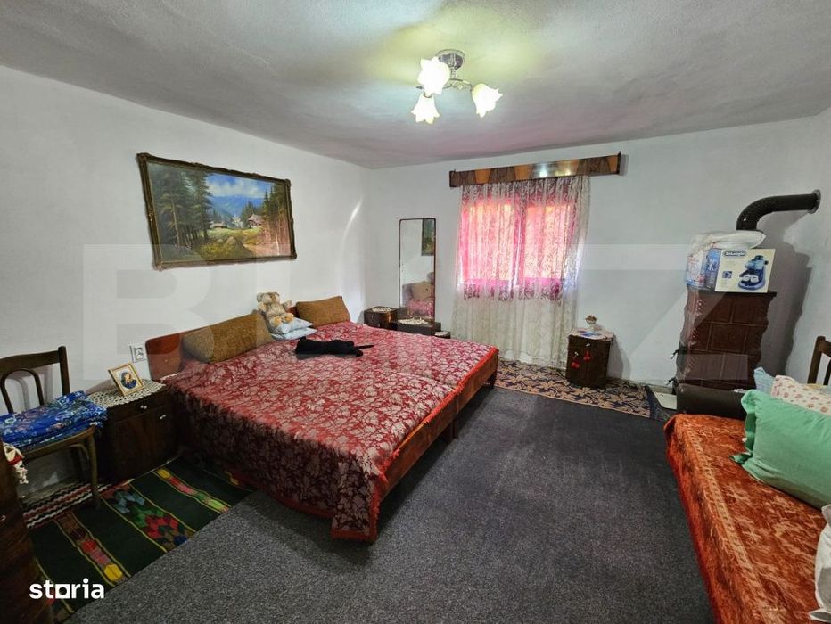 Casa de vanzare, 260 mp, zona Vest