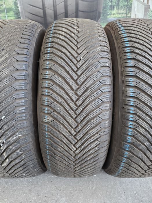 235/60/18 MICHELIN 4бр