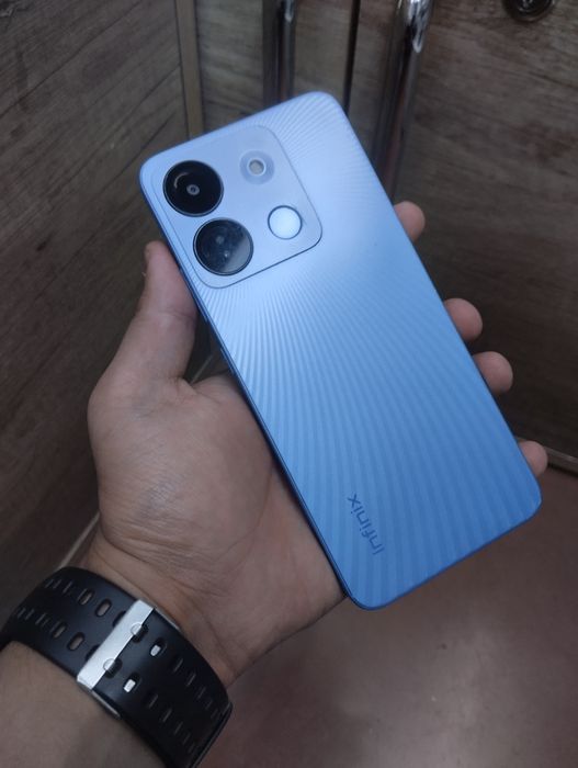 Infinix smart 7 4/64GB