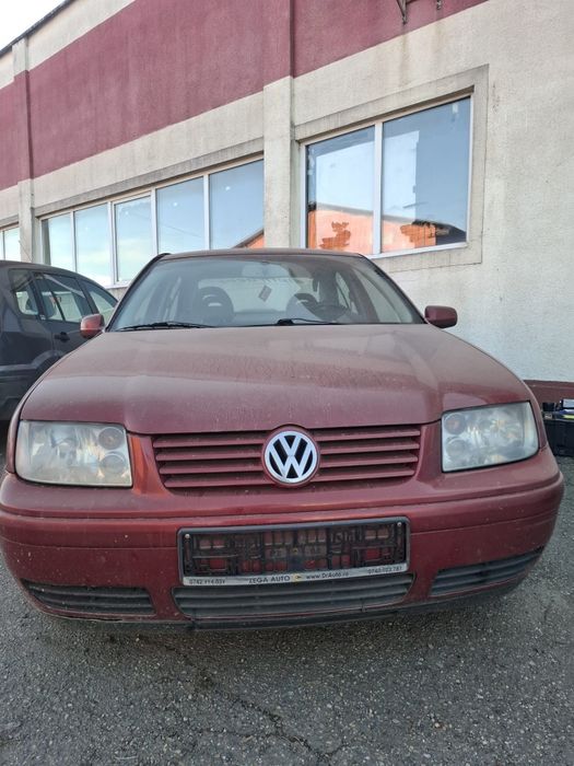 VOLKSWAGEN Bora 2001 — imagine 2