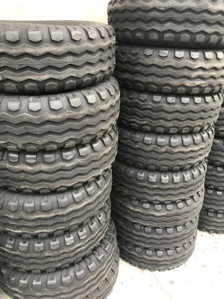 11.5/80-15.3 r15.3 avem si camere si jante r15.3 cu 10.0/75 14PR AXYT