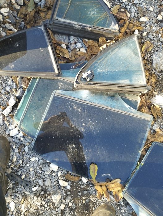 Предни и задни странични стъкла за Мерцедес