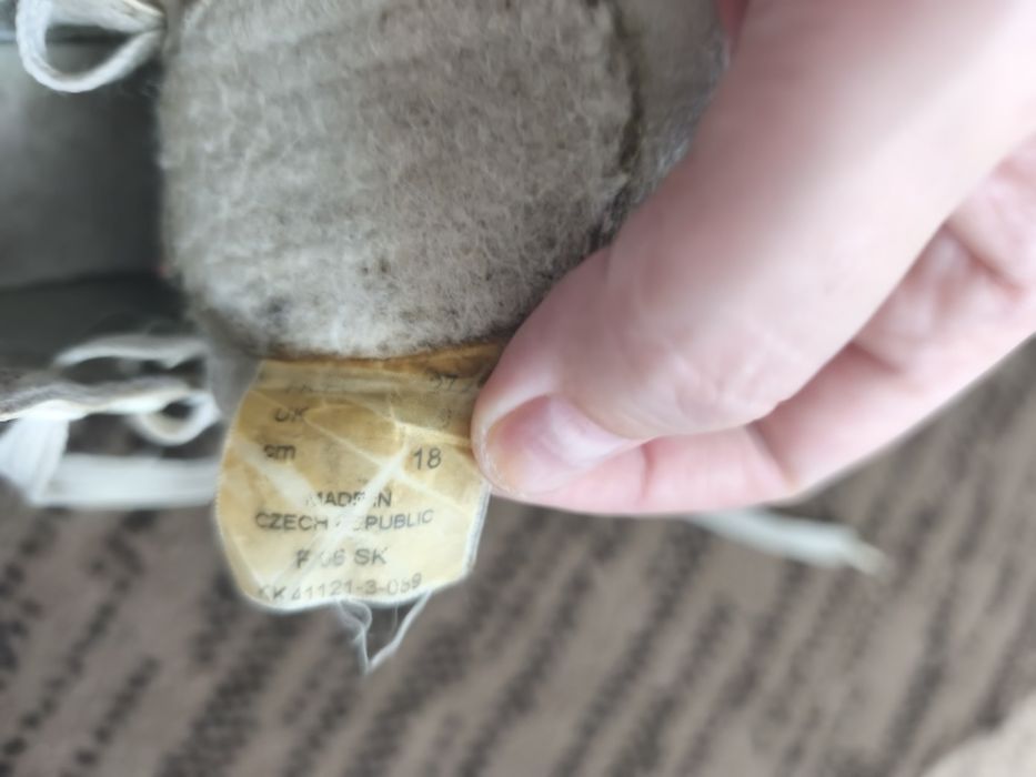 Продам детские коньки