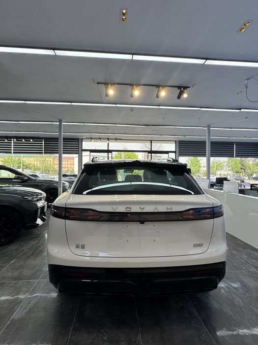 Voyah courage AWD Elektr