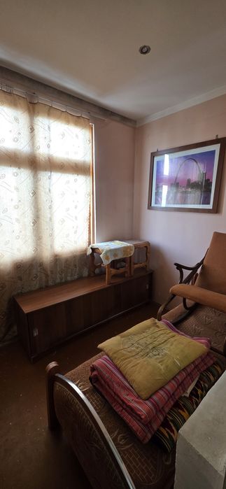 Продам тузел-3 2-комнотная 58-квадрат метр