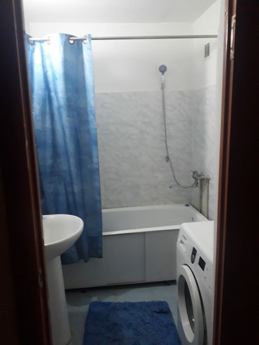 Сдам 2 км. квартиру, мкр. Нурсат