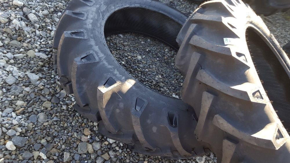 12.4-32 cauciucuri noi marca BKT cu 8 pliuri anvelope tractor