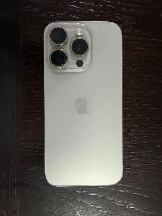Iphone 15 Pro, stare excelenta