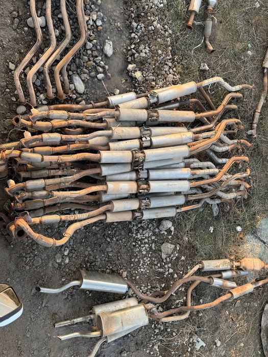 Глушитель матор каробка запчасть