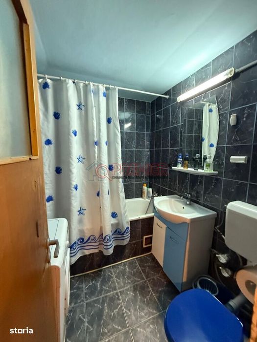 3 Camere Decomandat | 200m Metrou Apărătorii Patriei | 0% Comision