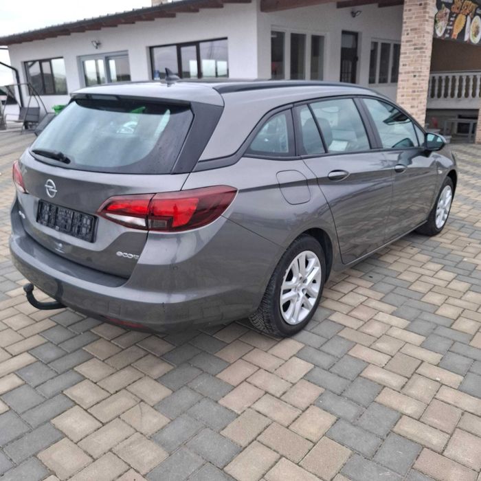 Se vinde: Opel Astra