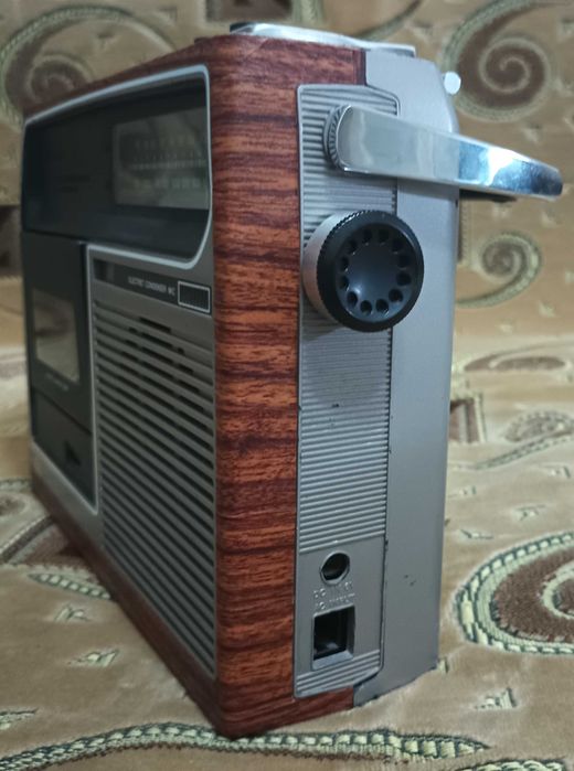 Sony.  CF - 1600