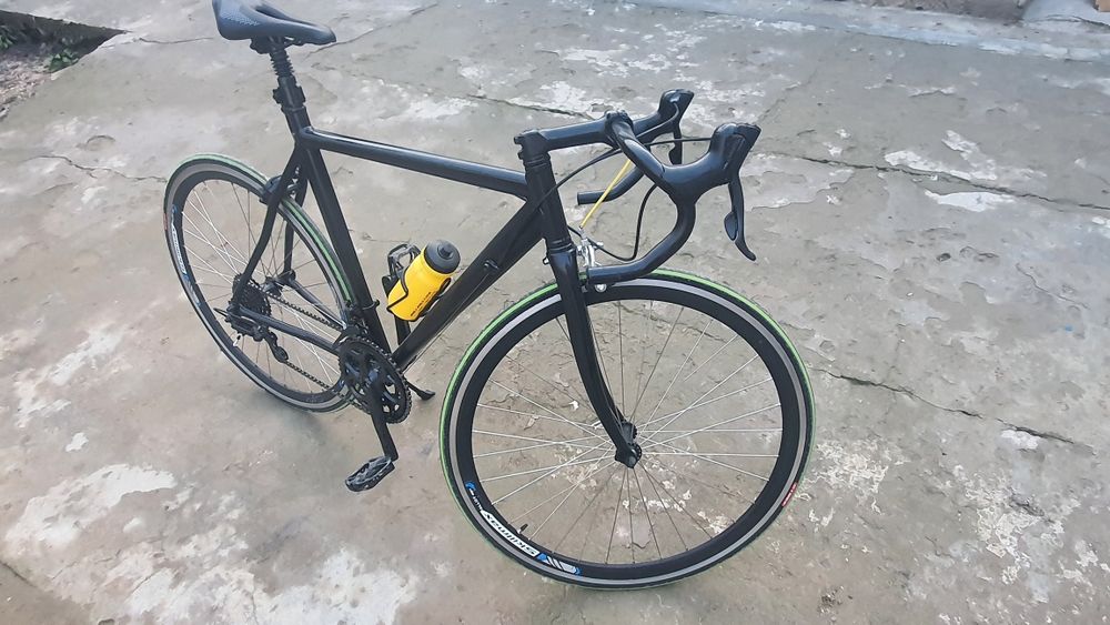 продаю гоночный велосипед шоссейнный