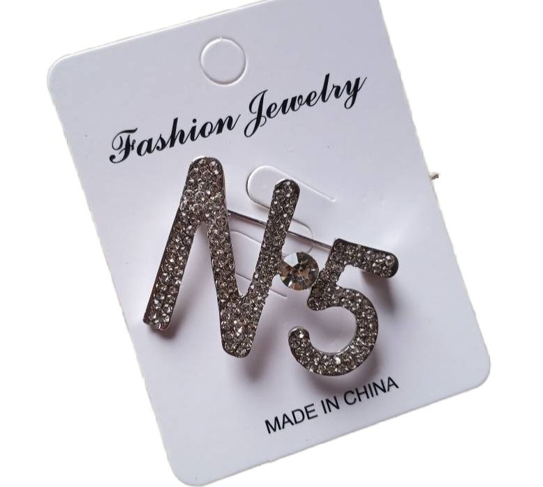 Brosa cu perle pentru îmbrăcăminte femei